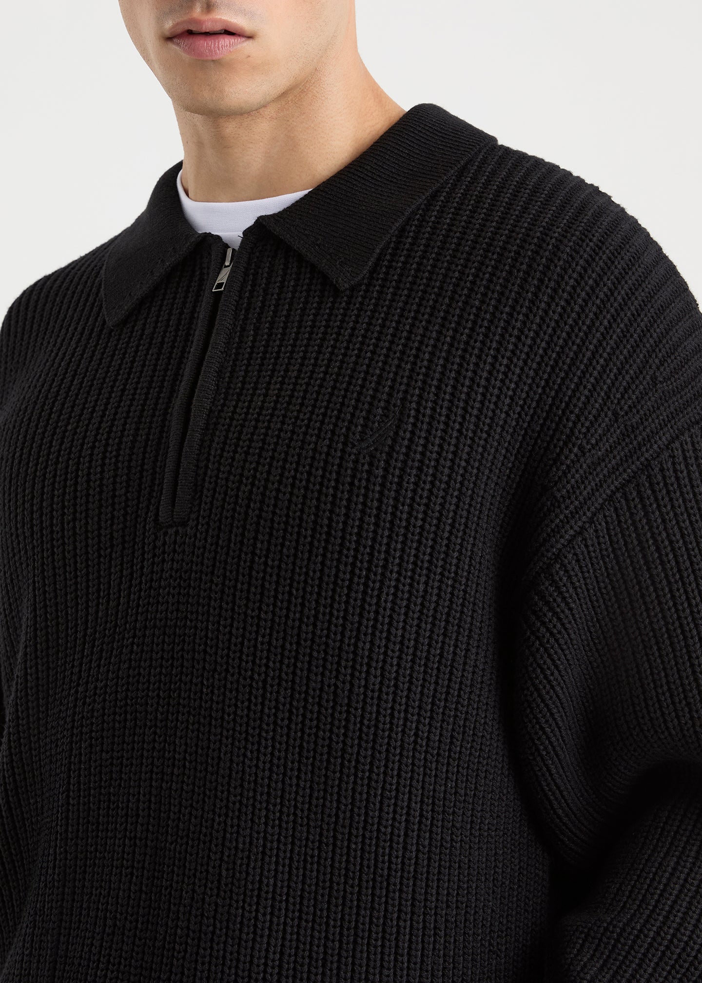 Lisandro 1/4 Zip Top - Black