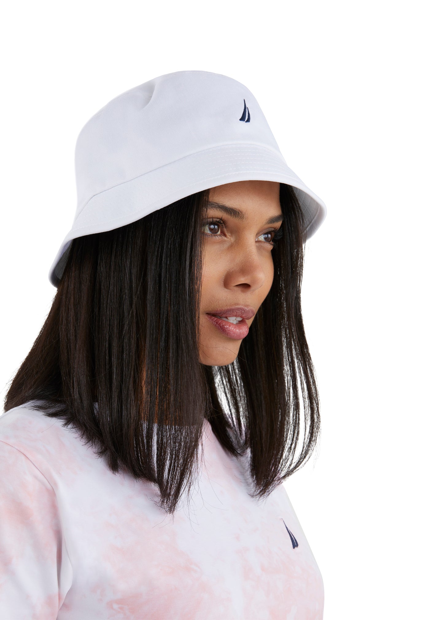 Nike bucket hat white hotsell